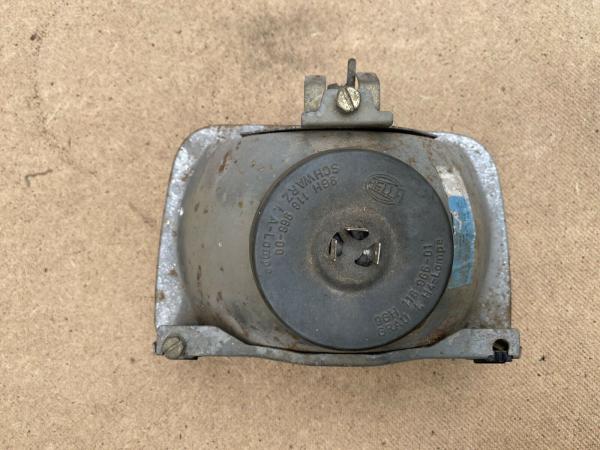 Ford Fiesta MK1 Scheinwerfer Hella 24439R20 rechts